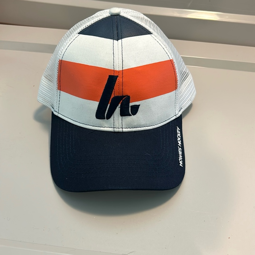 Howies Hockey Gear Mesh White/orange/black logo hat. SnapBack Os Fits most